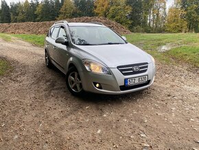 Kia ceed 2.0crdi 103kw - 3