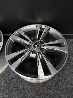 Alu MERCEDES 5x112 17” A2124015602 - 3