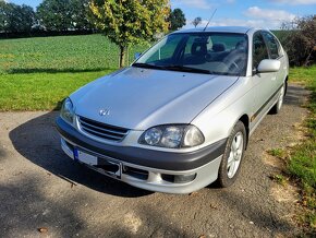 Toyota Avensis T22 - 3