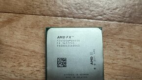 AMD FX-6100 / 3,3 GHz / Socket AM3+ - 3