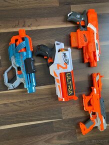 NERF tri-strike - 3