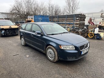 Volvo V50 1.8 92 kW - náhradní díly - 3