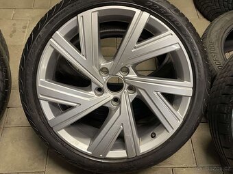 BERGAMO  org. VW 5x112  7,5x18 ET 51  225 40 R18 letné - 3