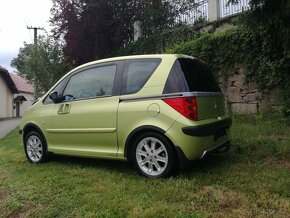 Peugeot 1007 1.6 HDi 110 FAP Sport Klima Panorama Tažné - 3