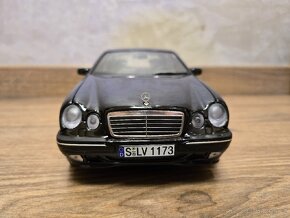 Mercedes Benz E-Klasse W210 E320 1:18 Sun Star - 3