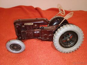 traktor Zetor z roku 1960 - 3