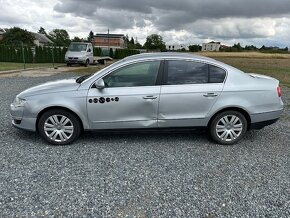 Volkswagen Passat 2.0 TDI NAVI AUTOMAT DSG ČR SPZ - 3