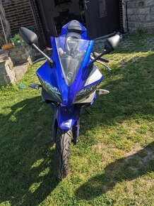 Yamaha YZF-R125 - 3