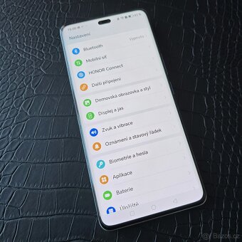 HONOR 200 PRO - téměř nový - 3