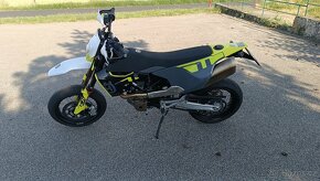 Husqvarna 701 Supermoto 2023 - 3