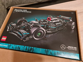 LEGO® Technic 42171 Mercedes-AMG F1 W14 E Performance - 3