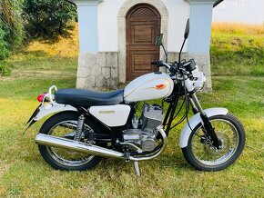 Jawa 350 s TP ČR New Californian bílá perleť - 3