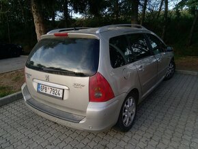 Prodám veškeré náhradní díly z vozidel peugeot 307 - 3