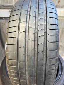 245 35 20" Pirelli P Zero - 3