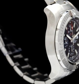 Breitling Super Avenger Chronograph 48MM SS - 3