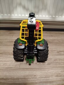 Bruder John Deere - 3