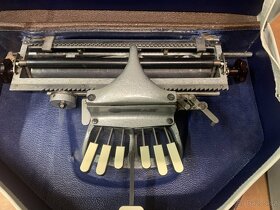 Slepecký psací stroj s kufříkem - 3