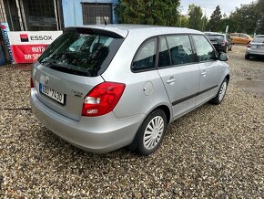 Škoda Fabia II 1,4i 16v 63kW 1 majitel - 3