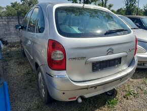 Citroen Xsara Picasso 1.6 HDI 9HX 2007 EZR - 3