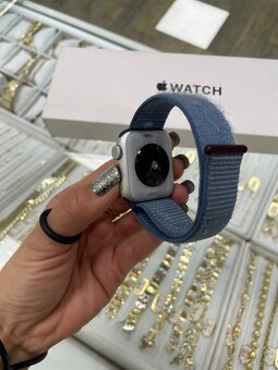 Apple Watch SE 2022 - 3