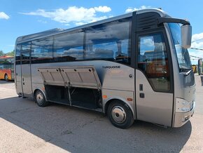 Autobus ISUZU Turquoise Euro 4 - 3