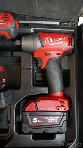 Aku rázový utahovák Milwaukee M18ONEIWF12//Milwaukee M12 BIW - 3