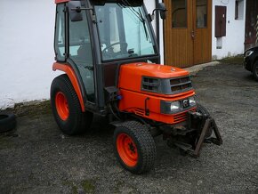 Malotraktor Kubota ST30 4x4 - 3