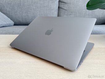 Apple MacBook Pro 13" (2018) - i7 2,70GHz, 16GB, 512GB SSD - 3