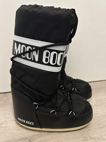 MOON BOOT sněhule 35/38 - 3