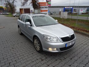 Škoda Octavia kombi 1.6 TDI DSG Elegance - Automat - 3