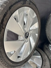 Originální alu kola VW Golf 5x112 r17 + 205/50r17 - 3