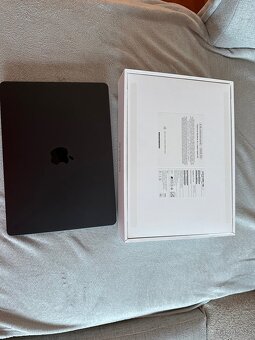 MACBOOK AIR M3, 13,6 ‘’ 8/256 GB, v záruce - 3