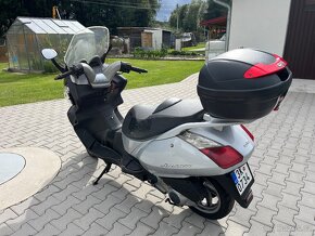 Skútr Aprilia Atlantic 125 - 3