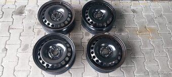 Prodám 4 x ocel.disk Škoda,VW 5,5 x 15 ET 40 rozteč 5 x 100. - 3