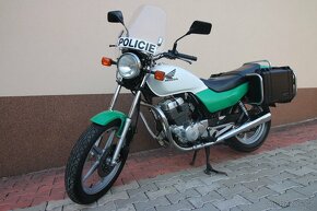 Honda CB 250 MC26P r.v.2000 Policejní,Policie ČR,MV - 3