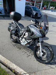 Honda transalp 700xl - 3