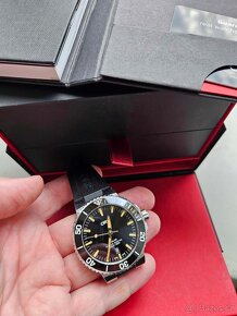 ORIS Aquis Date 43,5mm - 3