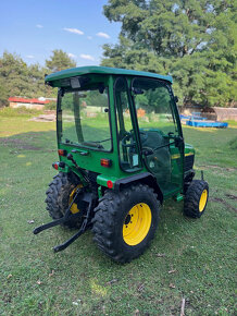 Malotraktor John Deere 4110 4x4 - 3