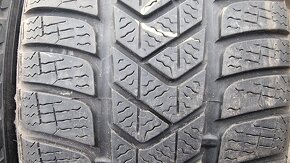 Zimní pneu 225/45/18 Pirelli - 3