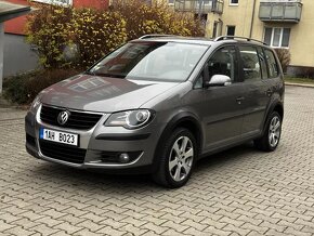 Volkswagen Touran 2.0 TDI Cross 7míst Tažné Navigace Webasto - 3