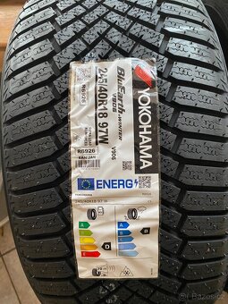 Zimní pneu YOKOHAMA 245/40 R18 - 3