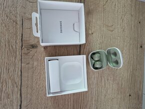 Prodám sluchátka  Samsung buds2 - 3