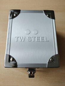 TW STEEL 52 - 3