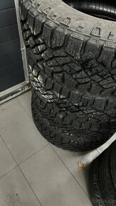 Goodyear Wrangler duratrac 255/70r18 - 3