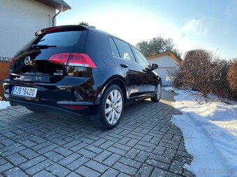 VW Golf 1.6 TDi 77kW po rozvodech + 1x letní pneu - 3