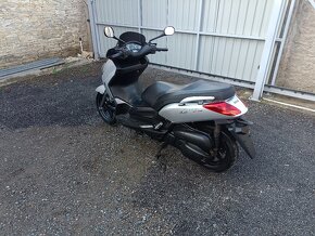 Yamaha x max 125i šedý cz doklady v ceně  - 3