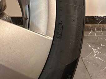 original skoda kodiaq r17 5x112 565601025aa - 3