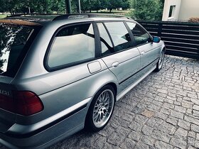 E39 BMW 540iA Touring 1998, Unikátní stav - 3