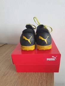 Fotbalová obuv zn. PUMA Ultra Yellow-Black č. 33 - 3