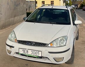 Ford Focus 1.8 TDDI, 55 kW, rok 2002. Klima, zimni pneu - 3